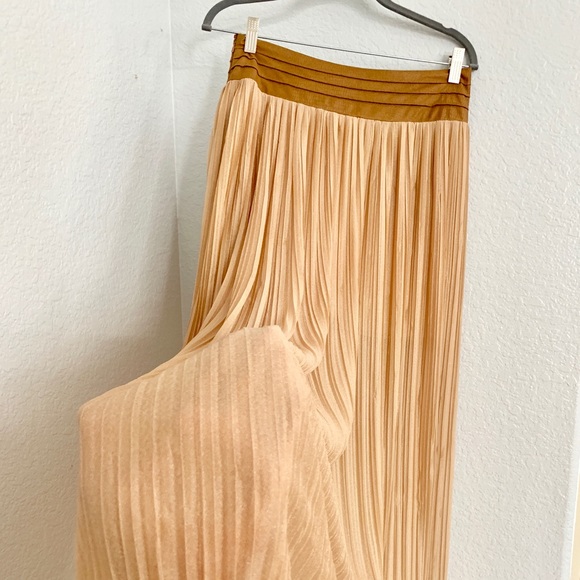 Double Zero Dresses & Skirts - Long mermaid tan skirt